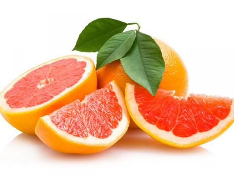 Fight jet lag with these simple aromatherapy solutions avoid digestive problems with grapefruit image title uo2od