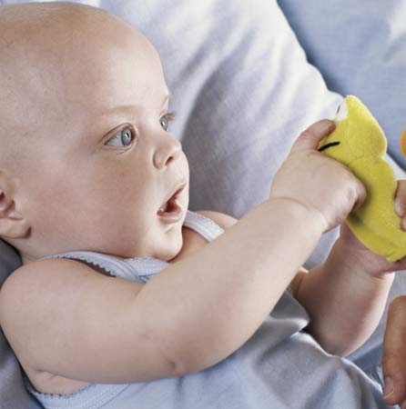baby with good reflexes