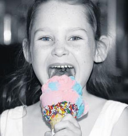 children eating