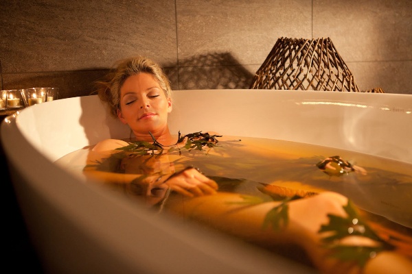 Seaweed bath