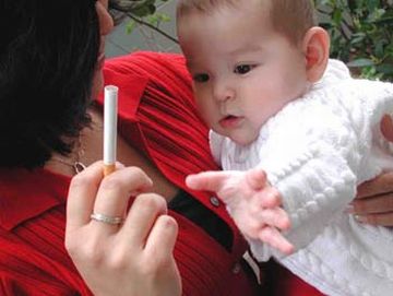 smoking parents put babies at risk 9