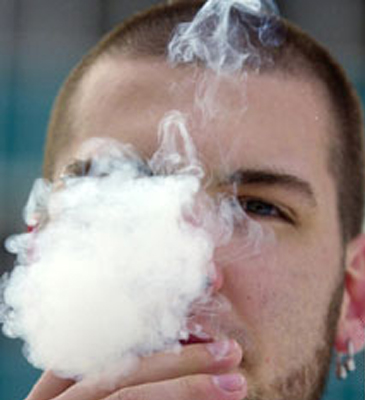 smoking turns on cancer genes